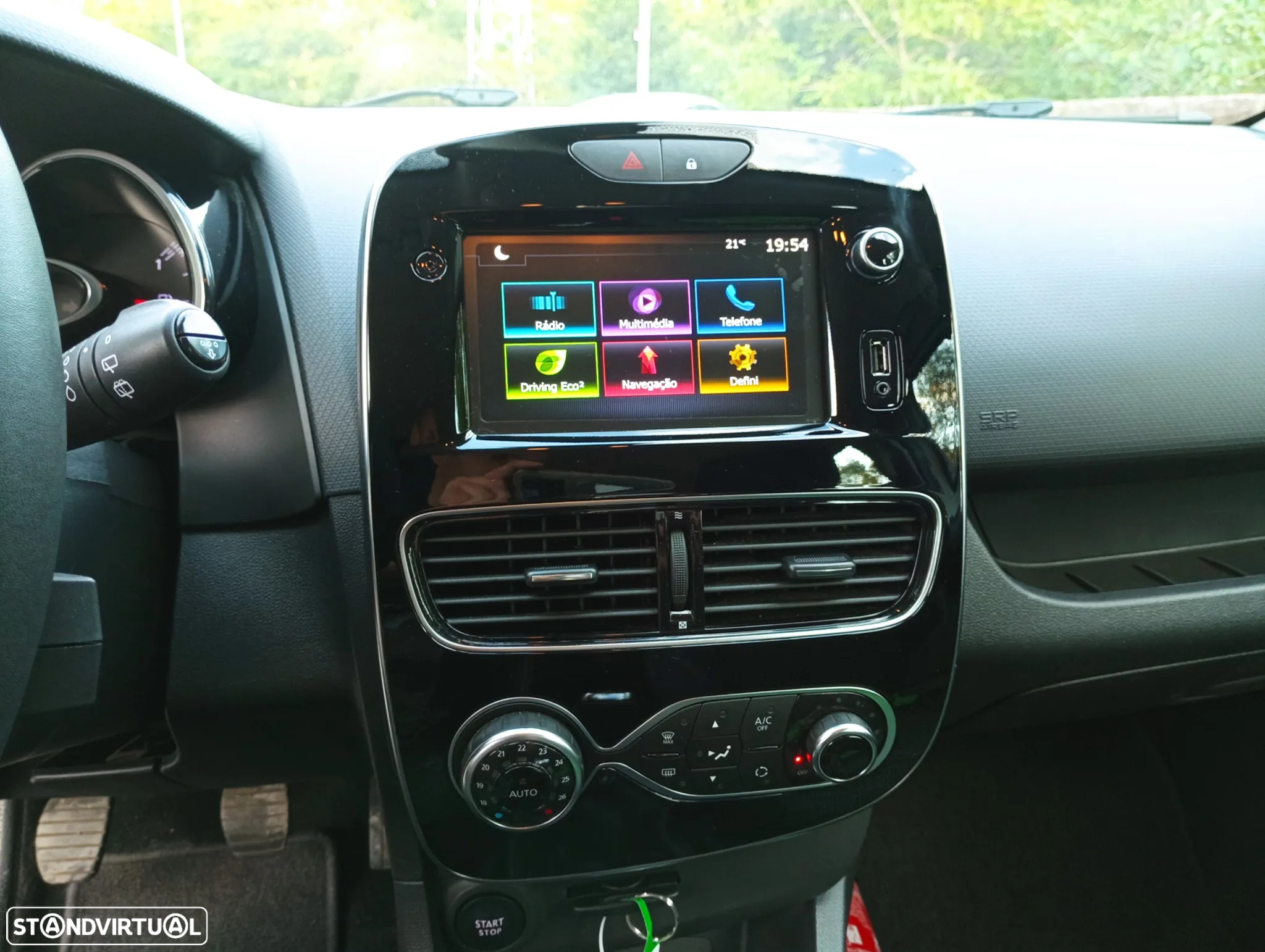 Renault Clio 0.9 TCe Zen - 10