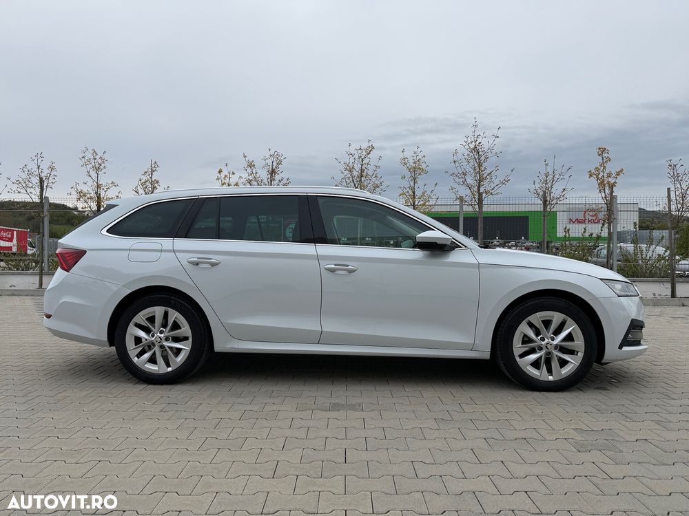 Skoda Octavia 2.0 TDI DSG Premium Edition - 35