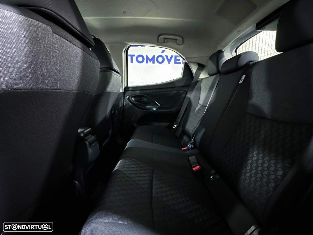 Toyota Yaris 1.5 HDF Premier Edition - 10