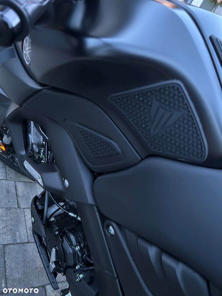 Yamaha MT - 16