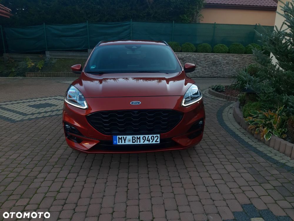 Ford Kuga 2.0 EcoBlue 4x4 ST-LINE X - 11