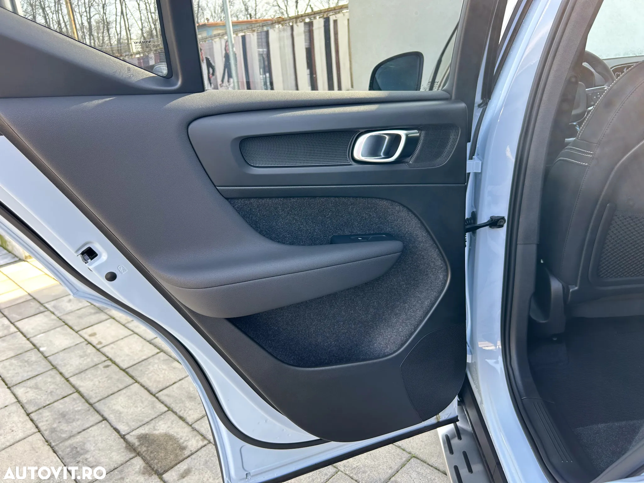 Volvo XC 40 Recharge Twin Motor AWD Ultimate - 15
