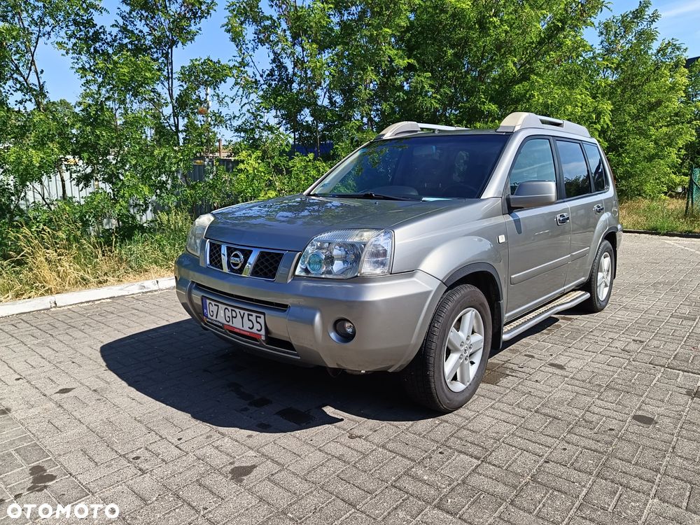 Nissan X-Trail - 2
