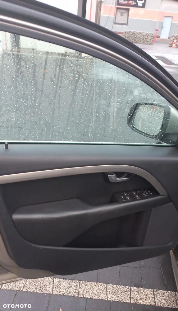 Volvo V70 1.6D DRIVe - 10