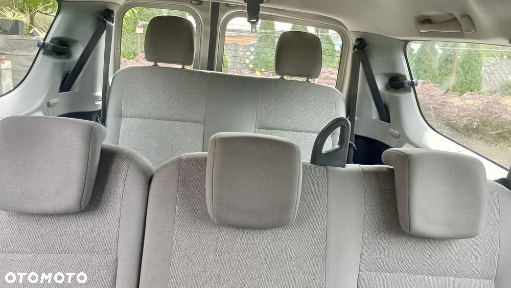 Dacia Logan 1.6 SL Arctica - 5