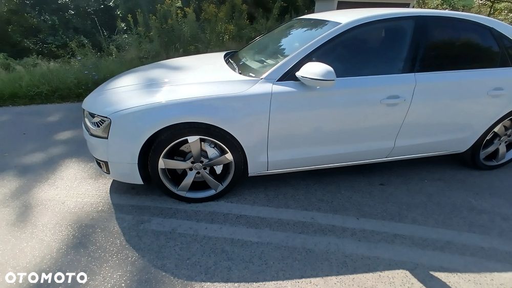 Audi A8 4.2 TDI DPF (clean diesel) quattro tiptronic Lang - 21