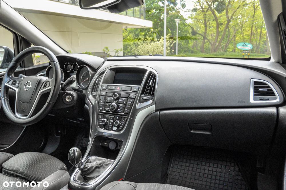 Opel Astra - 10