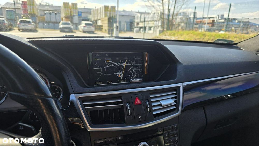 Mercedes-Benz Klasa E - 11