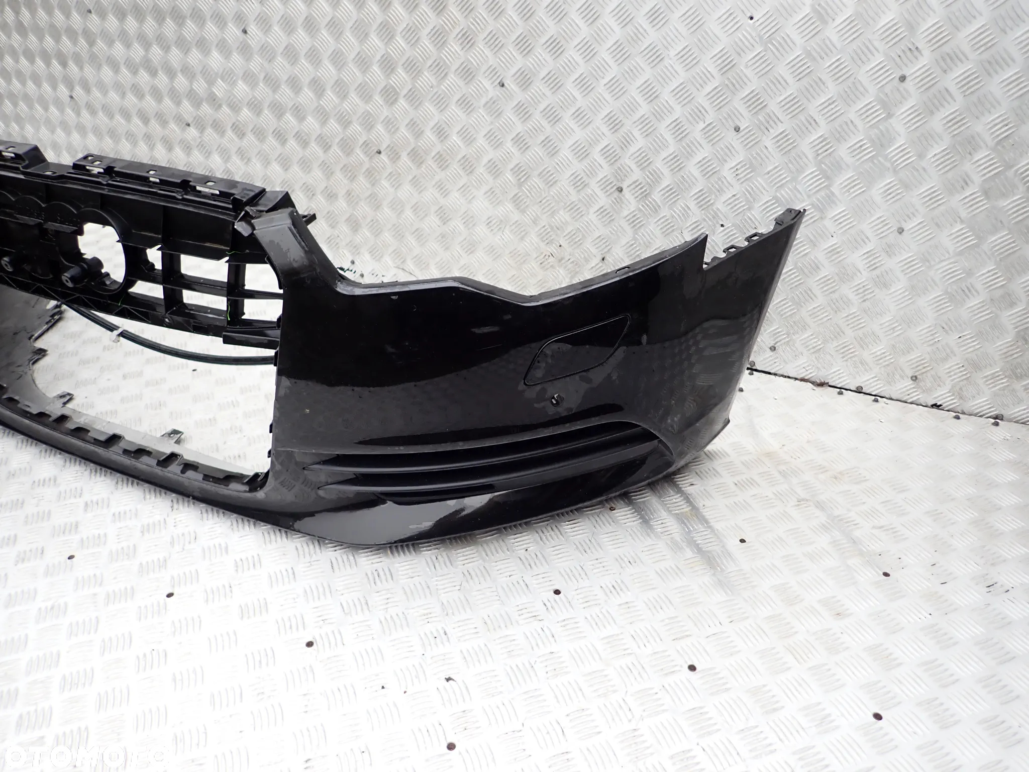 ZDERZAK PRZÓD AUDI A6 C7 ZE SPRYSKIWACZAMI 4G0807437 - 2