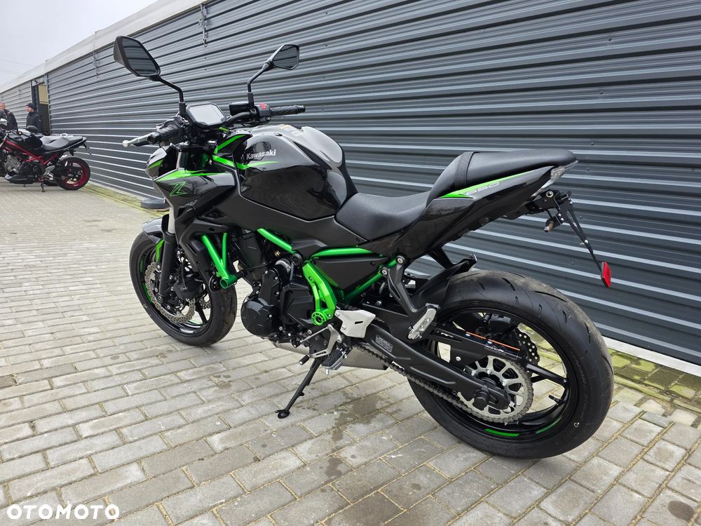 Kawasaki Z 650 - 6