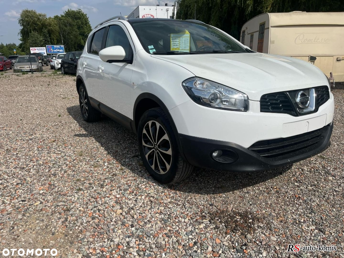Nissan Qashqai - 2
