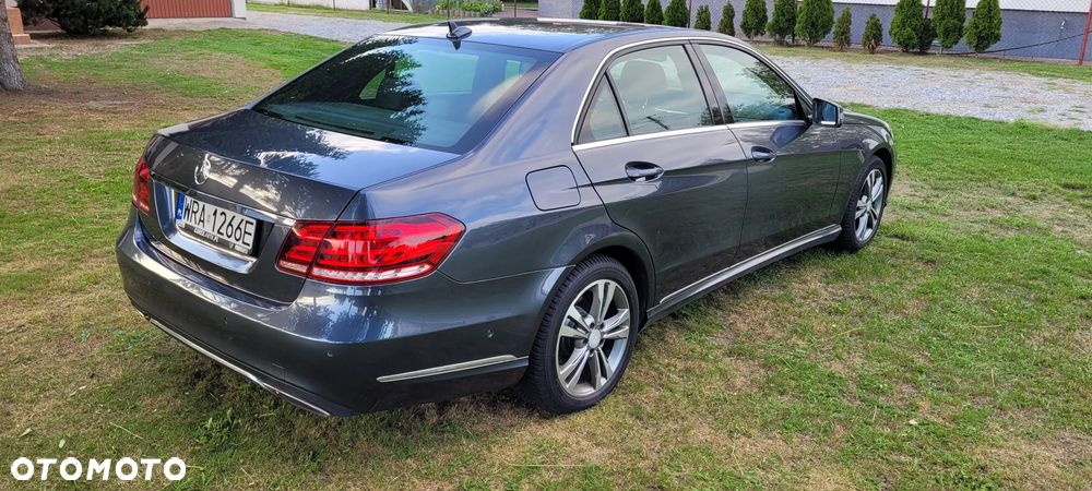 Mercedes-Benz Klasa E 200 7G-TRONIC Elegance - 4