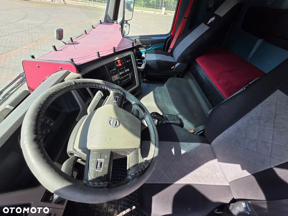 Volvo FM 2015 standard hydraulika lekki 6656 kg - 22