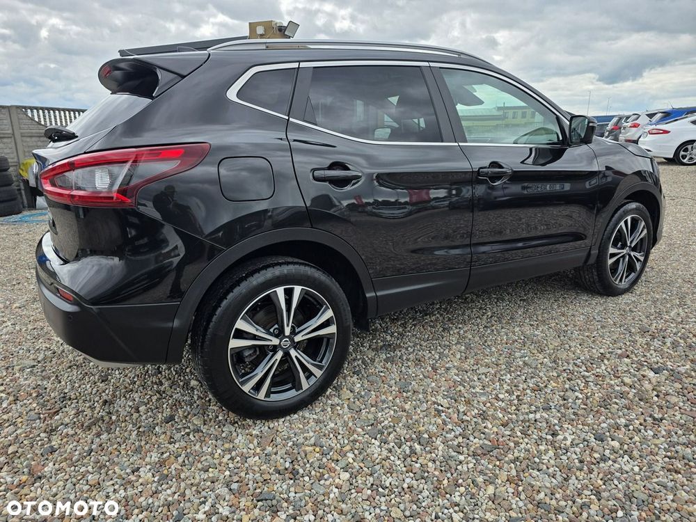 Nissan Qashqai 1.3 DIG-T N-Connecta - 15