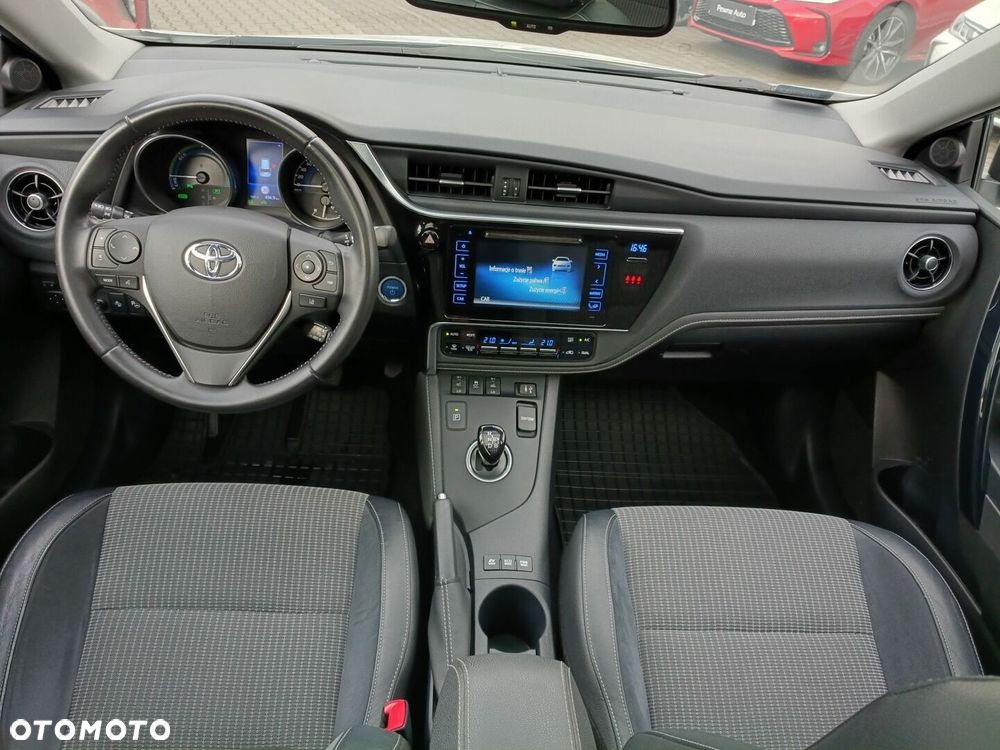 Toyota Auris - 6