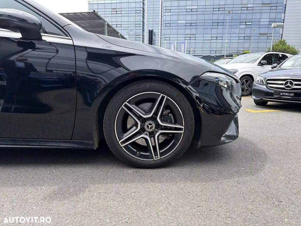 Mercedes-Benz A 220 Sedan 4Matic MHEV 8G-DCT - 15
