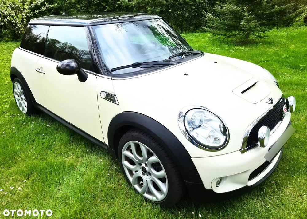 MINI Cooper S 50 Mayfair - 14