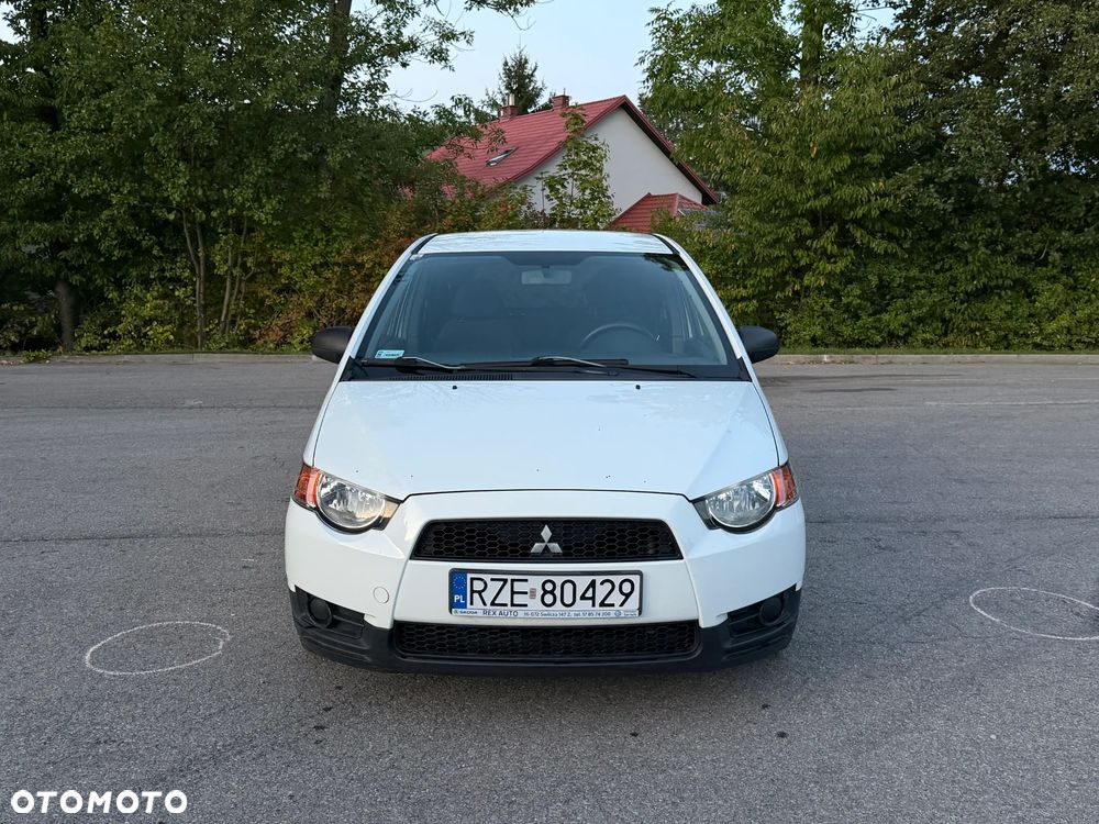 Mitsubishi Colt - 6