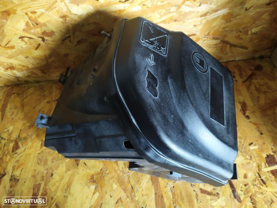 SUPORTE / CARCAÇA DA CAIXA DE FUSIVEIS PEUGEOT 3008 09-14 9658447380 - 1