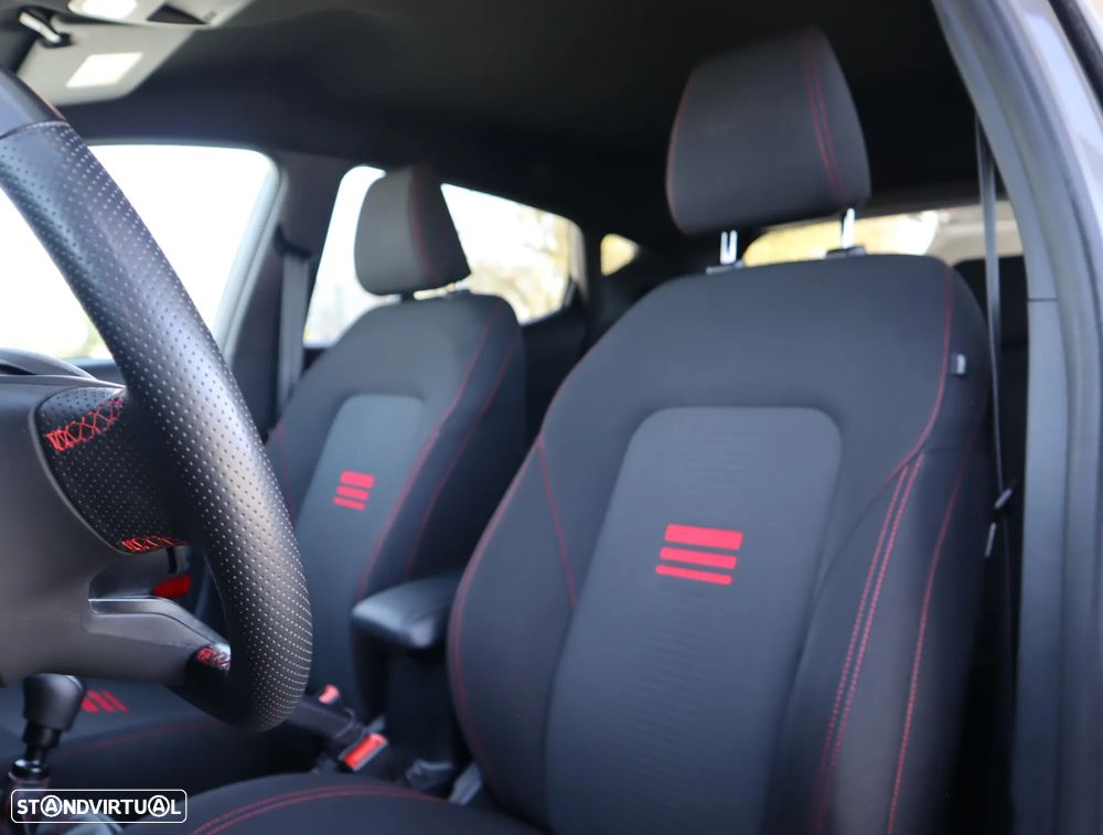 Ford Fiesta 1.0 EcoBoost ST-Line - 26