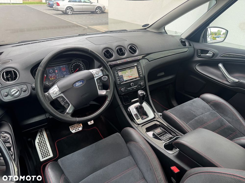 Ford S-Max 2.0 TDCi DPF Titanium - 12