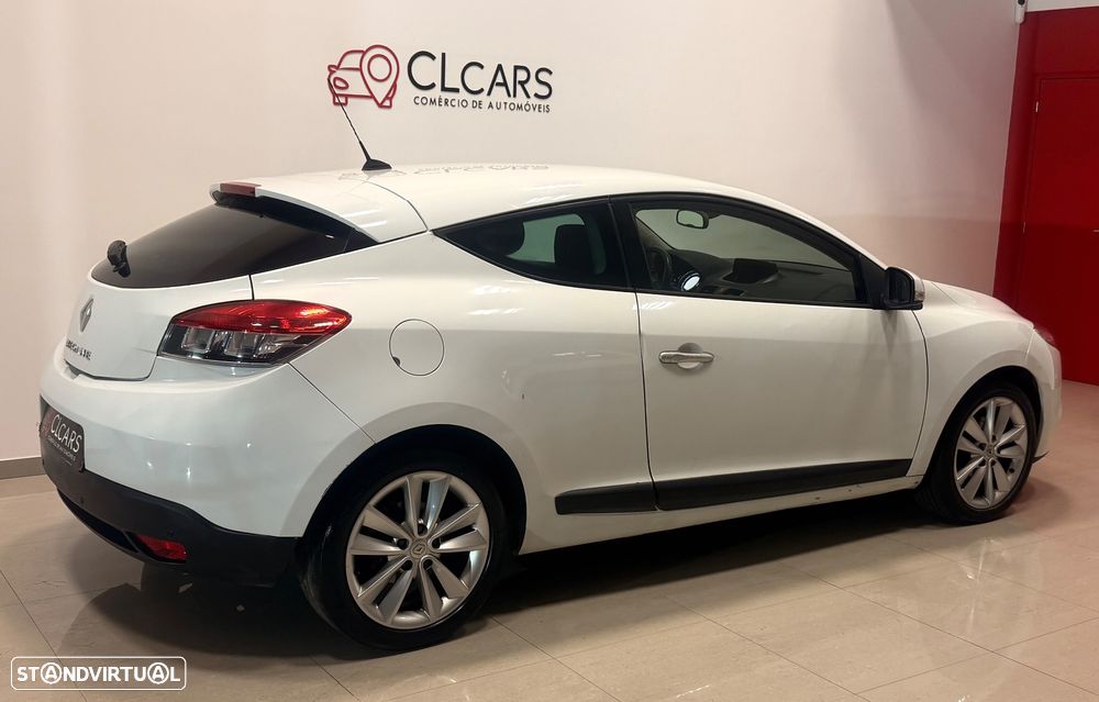 Renault Mégane Coupe 1.5 dCi Dynamique S - 4