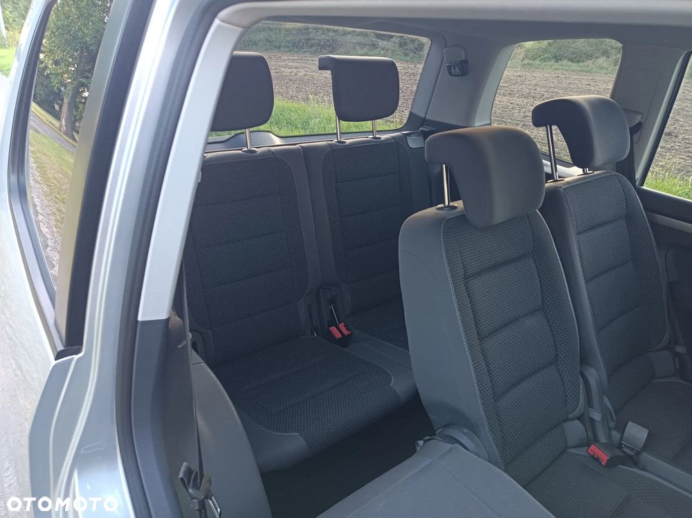 Volkswagen Touran 1.4 TSI Comfortline Perfectline - 10