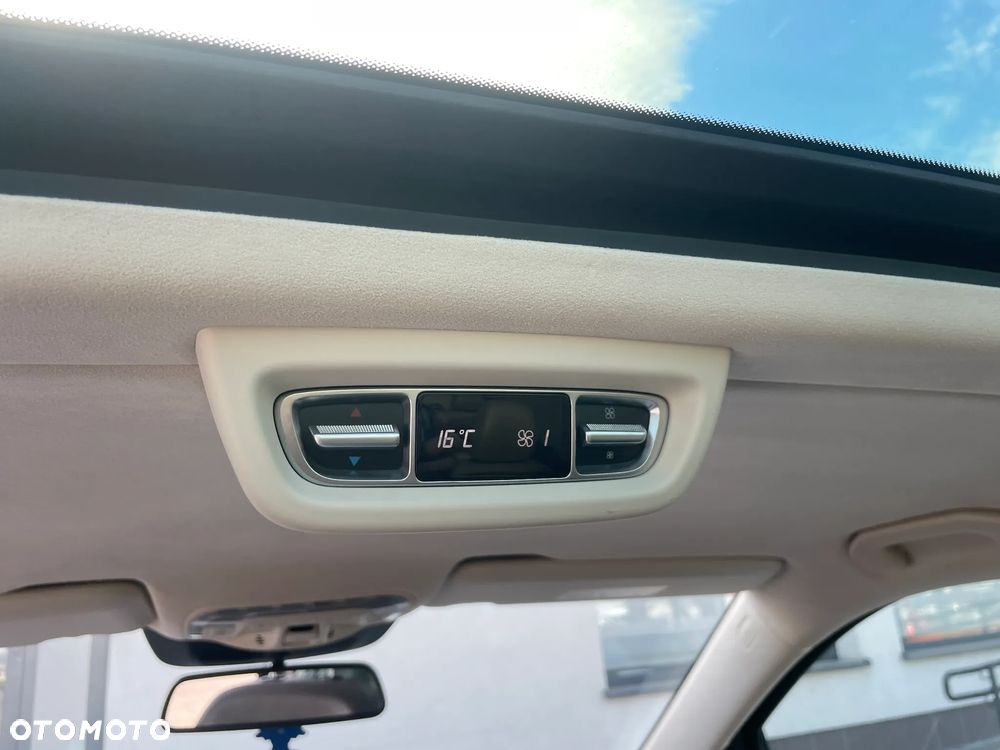 Mercedes-Benz Klasa V 300 d Exclusive 9G-Tronic (d³ugi) - 29