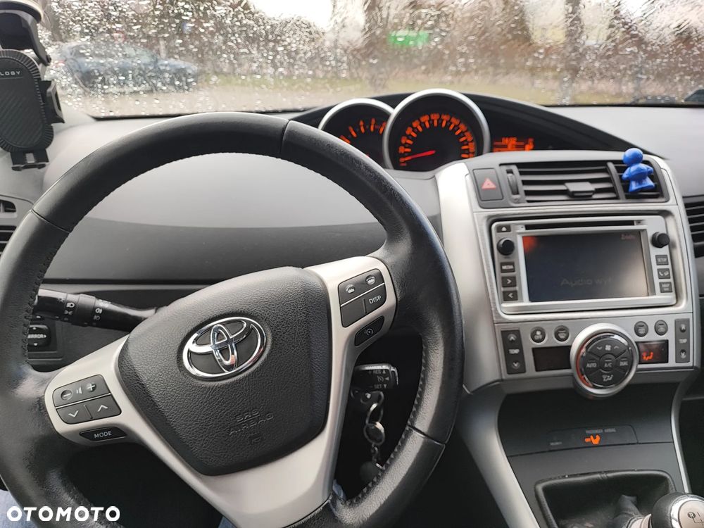 Toyota Verso 2.0 D-4D Sol - 12