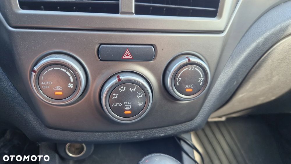 Subaru Impreza 2.0 RS - 31