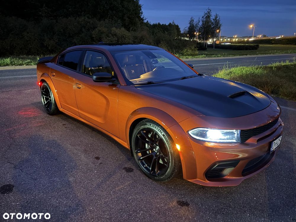 Dodge Charger 6.4 Scat Pack Widebody - 27
