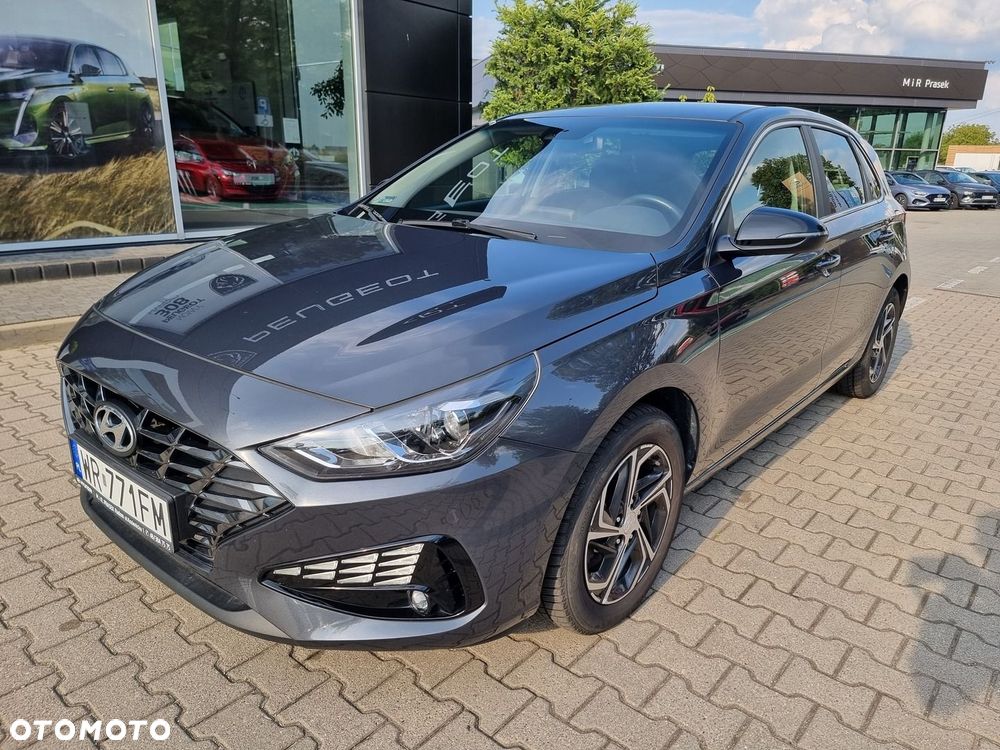 Hyundai i30 1.5 DPI Smart - 9