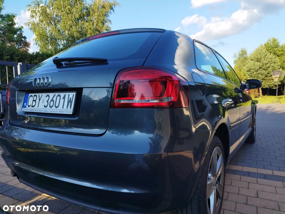 Audi A3 3-drzwiowe 2.0 TDI Ambition - 4