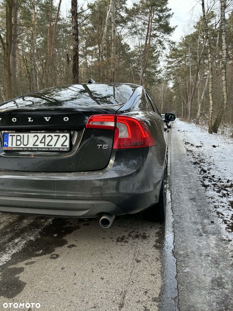 Volvo S60 - 2