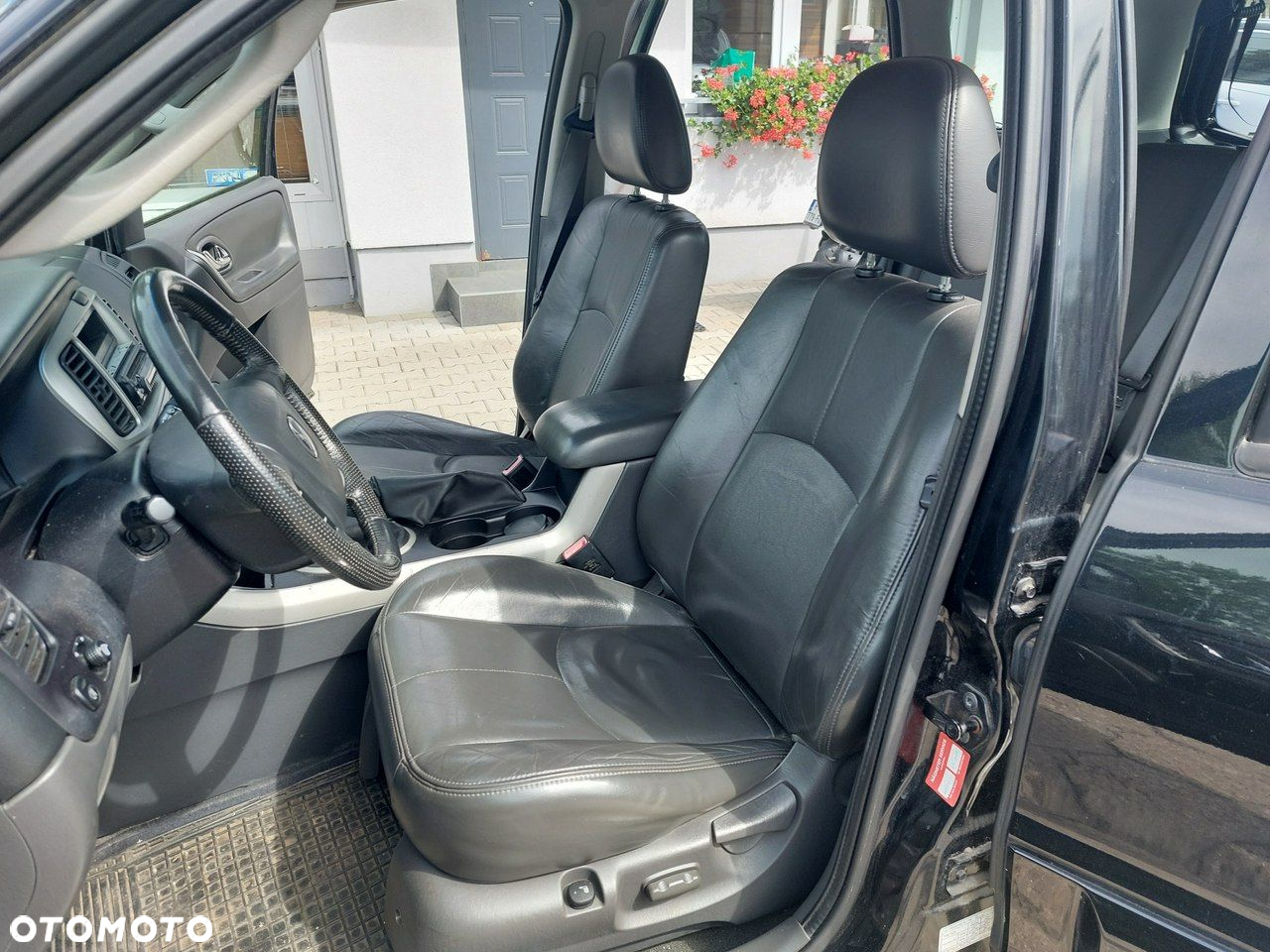 Mazda Tribute - 10
