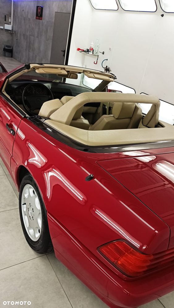 Mercedes-Benz SL - 23