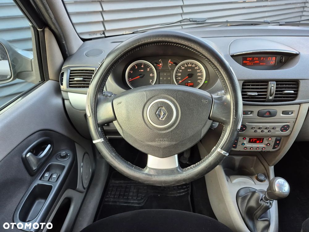 Renault Thalia - 10