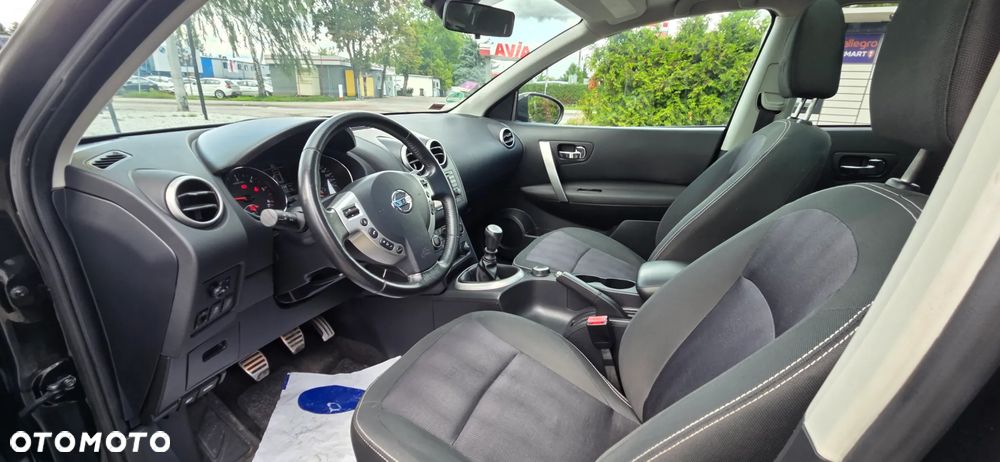 Nissan Qashqai 1.6 dCi 4 x 4 DPF Start/Stop tekna - 31