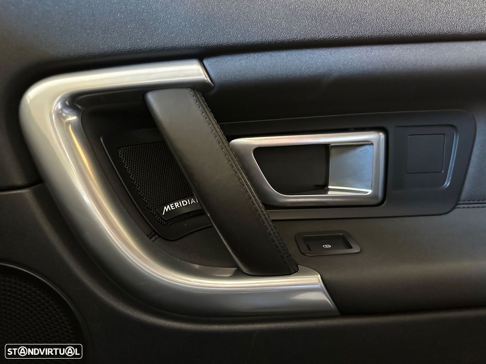 Land Rover Discovery Sport 2.0 eD4 HSE - 23