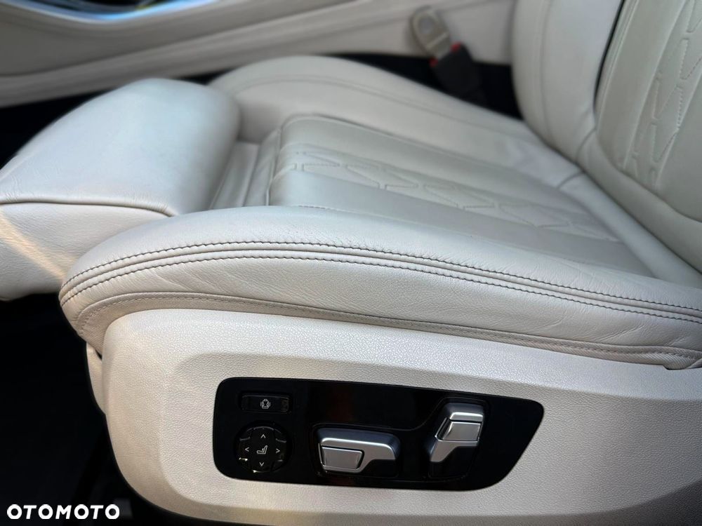 BMW X5 xDrive30d sport - 28