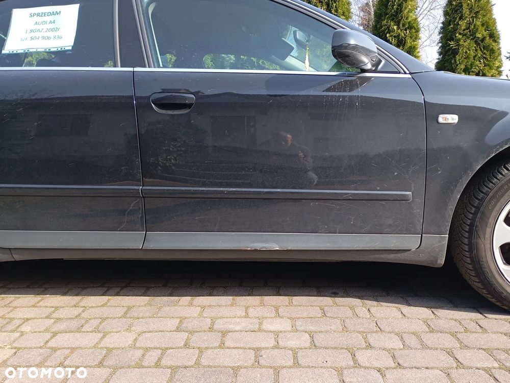 Audi A4 Avant - 5