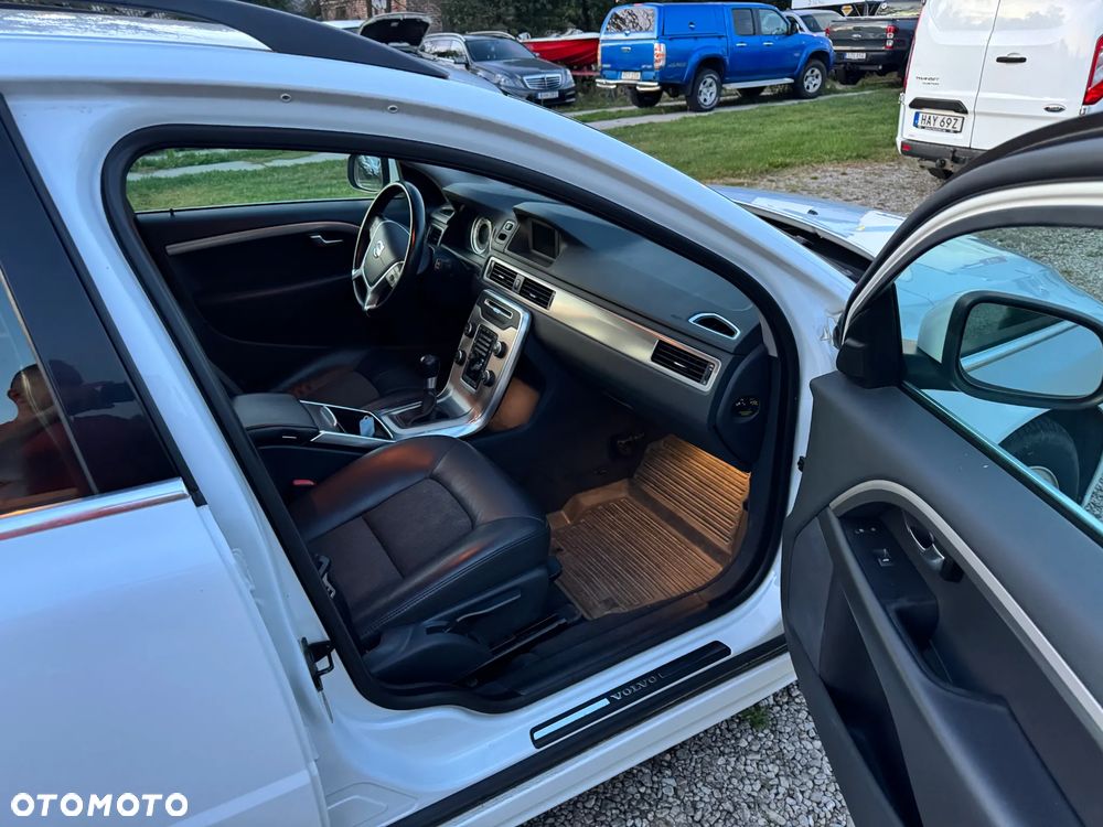 Volvo V70 D4 Momentum - 8