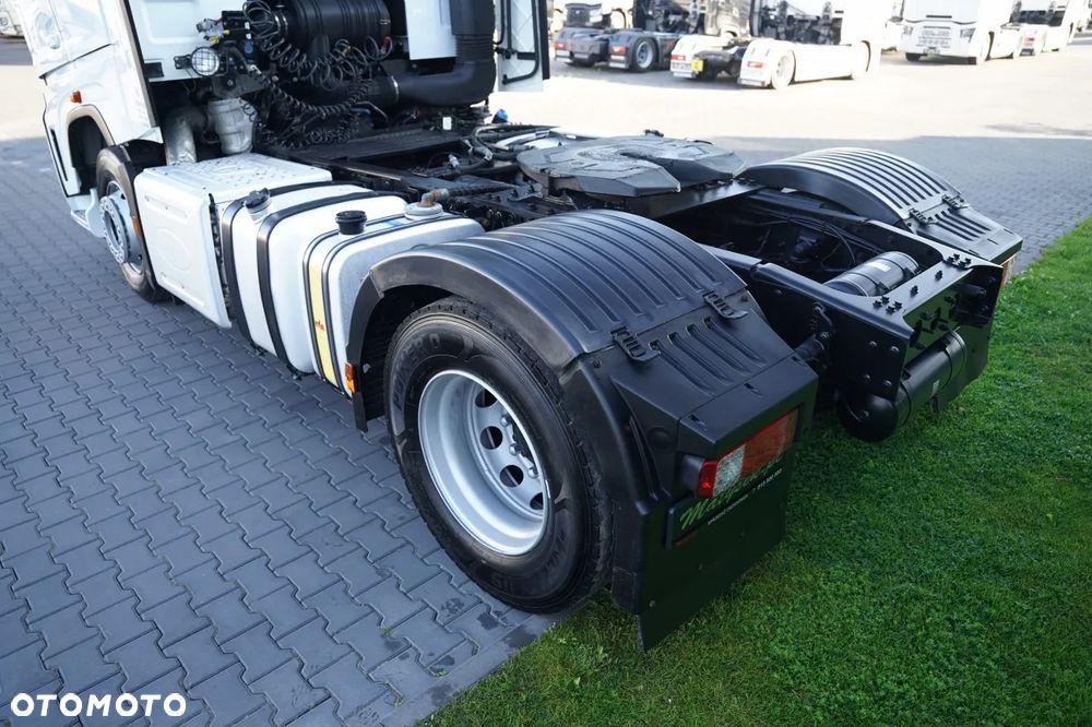 Ford F-MAX 500 / HYDRAULIKA / KLIMATYZACJA POSTOJOWA / 2 ZBIORNIKI PALIWA - 16