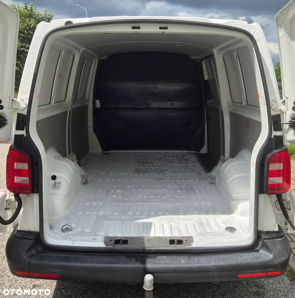 Volkswagen Transporter - 5