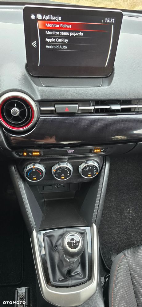 Mazda 2 - 7