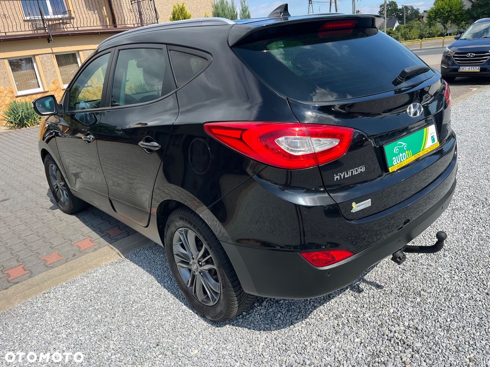 Hyundai ix35 1.7 CRDi 2WD Fifa World Cup Edition - 4