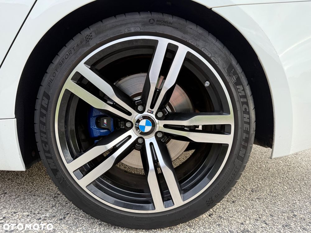 BMW Seria 5 540i GPF Luxury Line - 21
