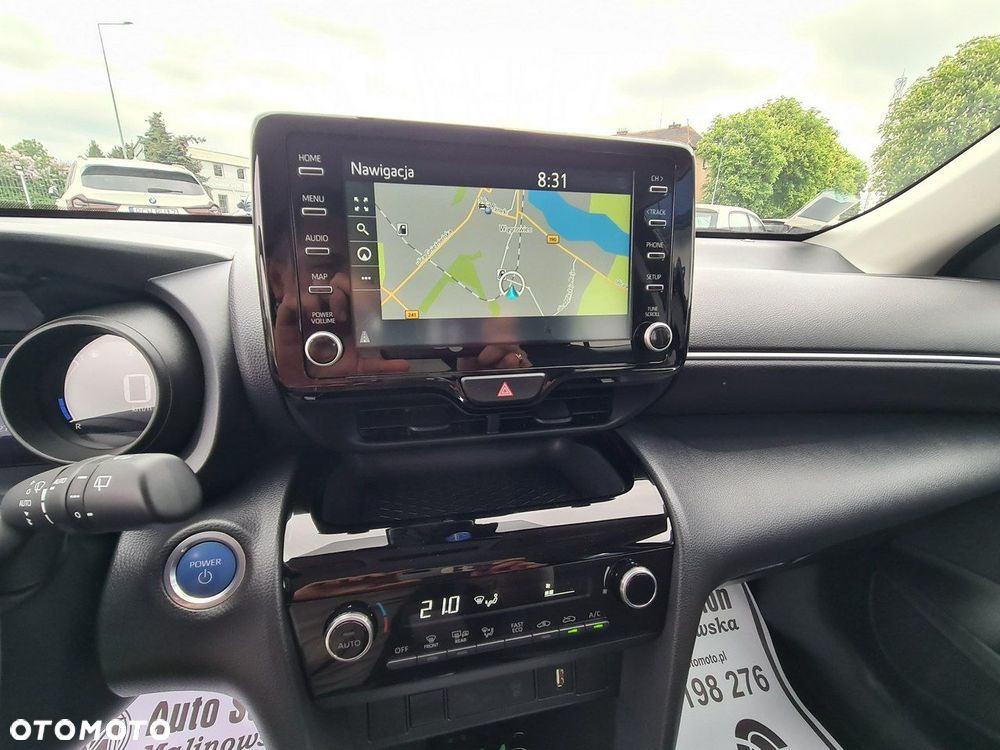 Toyota Yaris Cross Hybrid 1.5 Comfort - 12