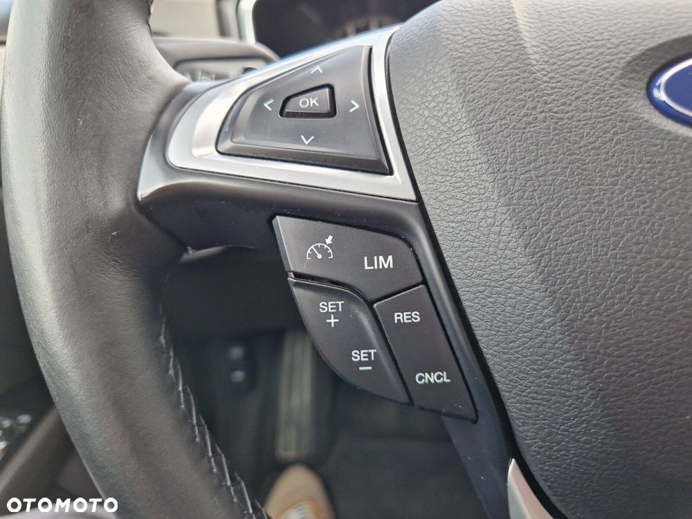 Ford Mondeo 2.0 TDCi Bi-Turbo Titanium PowerShift - 23