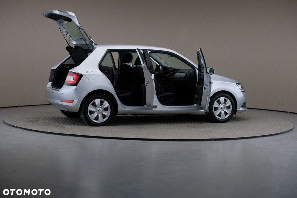 Skoda Fabia 1.0 TSI Ambition - 6
